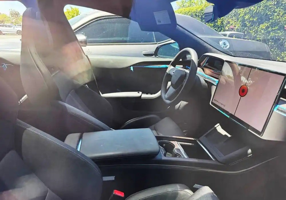 新款特斯拉Model S Plaid实车曝光