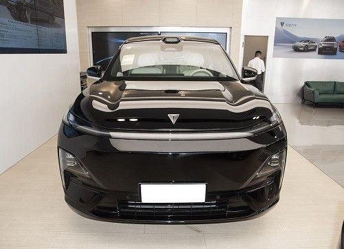 深蓝s09参数配置新车价格补贴后20.49万-27.49万元