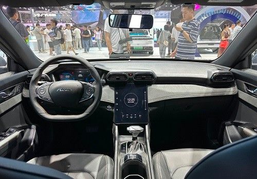 东风风神奕炫2025款报价及图片