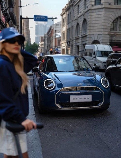 电动MINI COOPER、ACEMAN增加4款车身颜色