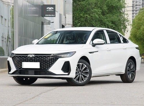 奇瑞风云A8新增车型上市新车价格售价7.99-9.39万元