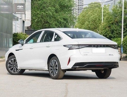 奇瑞风云A8新增车型上市新车价格售价7.99-9.39万元
