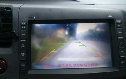 倒车摄像头老化用久了模糊怎么办