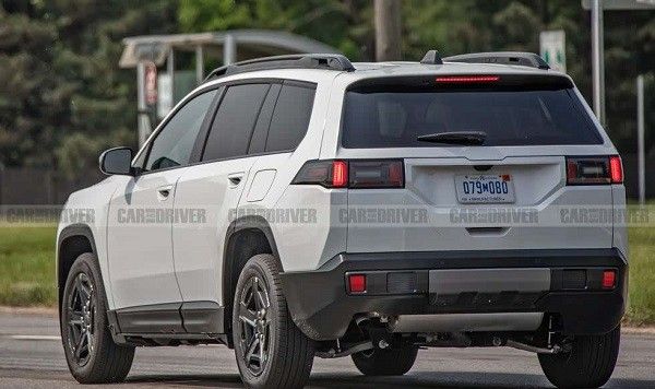 全新Jeep Cherokee(自由光)无伪装谍照将上市