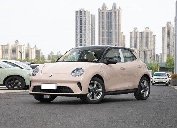 2025款欧拉好猫内饰 新车将于6月12日开启预售