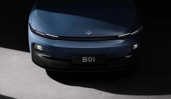 零跑b01落地价2025款价格多少钱