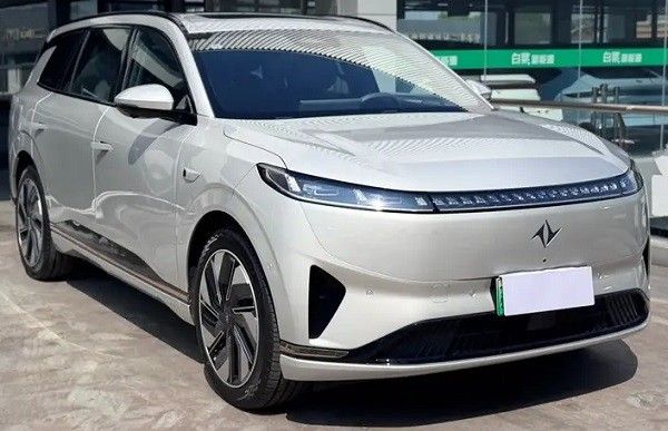 东风奕派eπ008三电质保多久